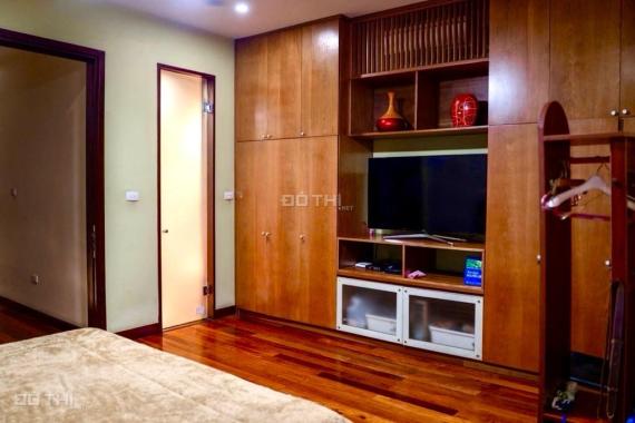 Bán nhà phố Trung Kính phân lô, đường ô tô tránh, 70m2, MT5m, nhỉnh 32 tỉ, chỗ đỗ xe ô tô ngày đêm