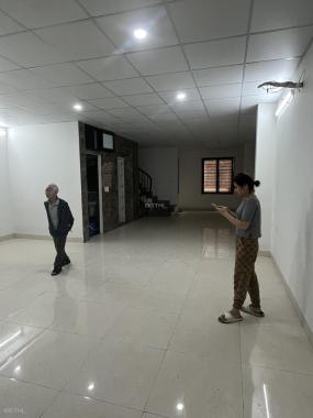 Cho thuê sàn văn phòng Văn Quán- diện tích 80 m2/tầng, sàn thông giá chỉ 8 tr/tháng