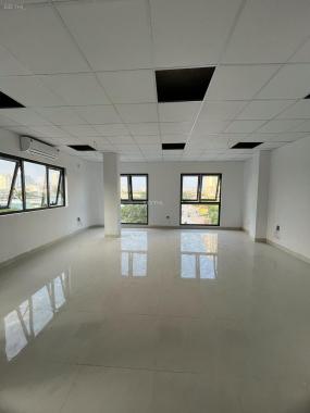 Cho thuê sàn văn phòng Nguyễn Xiển 80 m2/tầng, sàn thông .lô góc 2 mặt thoáng