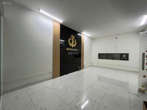 Cho thuê biệt thự liền kề tại Thống Nhất Complex, Thanh Xuân, Hà Nội diện tích 82m2 giá 40 Triệu