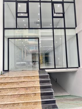 Cho thuê sàn văn phòng 90 m2/tầng, sàn thông đẹp Tầng 2 , view thoáng