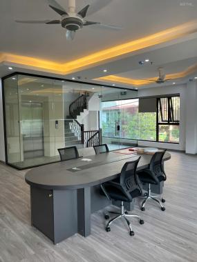 Cho thuê sàn văn phòng Quang Trung, diện tích 80 m2, có sẵn nội thất, lô góc đẹp