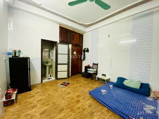 Bán Nhà Hoàng Mai 32m2*6tầng, dòng tiền 240tr/năm,  SĐCC chỉ 5,6 tỷ @Lh: 09657789916