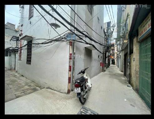 Bán nhà cổ nhuế, diện tích 48m2, để ở hoặc cho thê, dòng tiền 5.2 tỷ