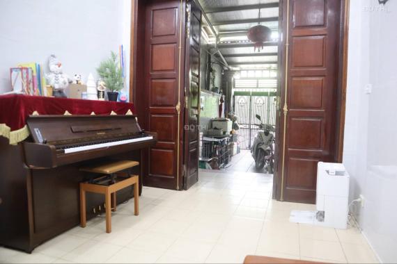 VIU TRIỆU ĐÔ - MẶT PHỐ NGỌC THUỴ - Ô TÔ ĐỖ CỬA - 60Mx4tầng - KINH DOANH - VĂN PHÒNG - NỞ HẬU