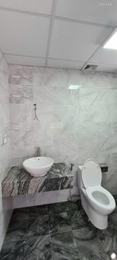 Cho thuê liền kề Ngõ 908 Kim Giang 20tr/th cố định 2-3 năm(thương lượng) cách LinhĐàm 3km