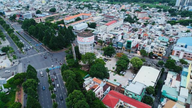Nhà phố mặt tiền kinh doanh 60m ngay Trung Tâm Biên Hòa, gần Quãng Trường Tỉnh.