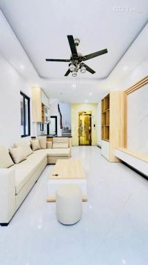 BÁN NHÀ NAM DƯ. HOÀNG MAI . LÔ GÓC. HIẾM. NỞ HẬU. THANG MÁY. DT 37m2 6 tầng, giá 7.9 tỷ