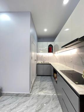 Mặt tiền hẻm 8m Lê Văn Sĩ, Tân Bình, 2.8x14, nhà mới 2 tầng chỉ hơn 7tỷ