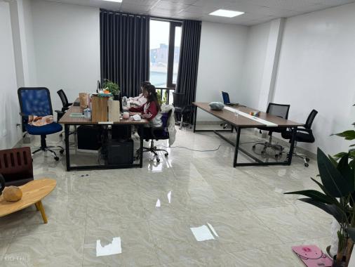 Cho thuê văn phòng ngõ 214 Nguyễn Xiển, phòng đẹp  thoáng như ảnh
