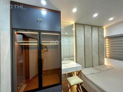 NHÀ ĐẸP, Ở NGAY  NGÕ THÔNG KINH DOANH, VÀI BƯỚC RA PHỐ