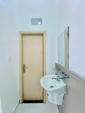 Nhà đẹp hốc môn , gần chợ , kcn giá 850tr