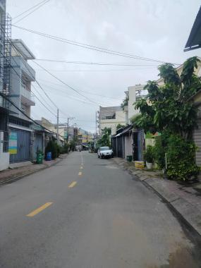 Nhà hẻm xe hơi ngay đình phong phú-quận 9 -100m2 khu dân cư an ninh văn minh-giá chỉ 5.1tỷ tl