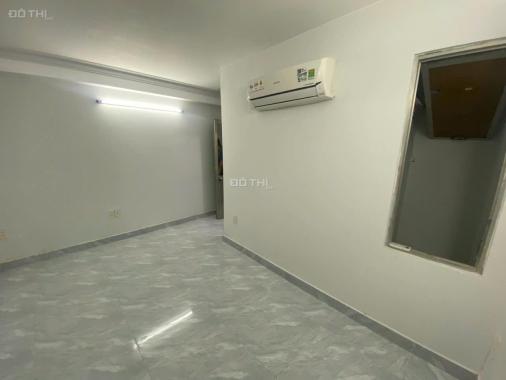 Phòng đẹp mới 100% Trường Chinh – Cộng Hoà ( Gần BigC ). Q Tân Phú - Chỉ 2,9 Triệu