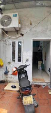 Bán nhà Thạch Bàn, ngõ Camry tránh đỗ, giá siêu đẹp  50,5m2  1,75 tỷ