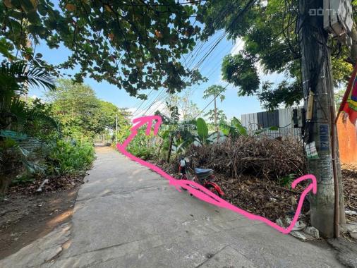 Bán đất Ngọc Thuỵ, rẻ nhất quận Long Biên, ô tô tránh ba gác thoải mái 105m2 890triệu