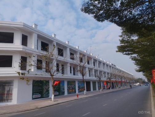 Đất mặt đường đôi 40m, mặt tiền 5m, Sát dự án Vinhome Liên Hà.