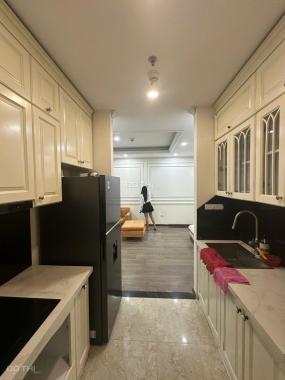 Cho thuê căn hộ cao cấp toà A10 Nam Trung Yên Cầu Giấy