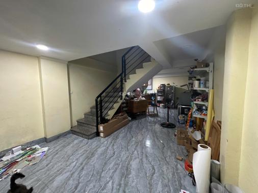 Cho thê nhà riêng Nguyễn Thanh Bình- Tố Hữu, 50 m2 x 4.5 tầng, oto đỗ cửa