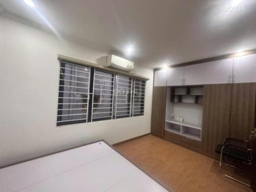 Bán nhà Bồ Đề, Long Biên 35m 5 tầng MT 5m 6,8 tỷ