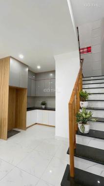 Bán Gấp Nhà Hẻm Xe Hơi KDC Xuân Thới Thượng, Tặng Bộ Nội Thất, Chỉ Xách Vali Vào Ở.