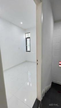 Bán Gấp Nhà Hẻm Xe Hơi KDC Xuân Thới Thượng, Tặng Bộ Nội Thất, Chỉ Xách Vali Vào Ở.