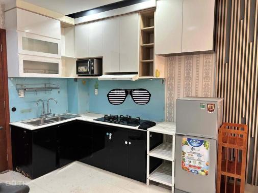 Cần cho thuê gấp ăn hộ 60m2 Topaz City giá 11 triệu