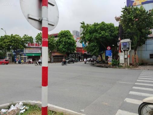 Bán Gấp Nhà Đẹp Mặt Tiền Kinh Doanh, TL70A, Trung Tâm Của Nam Từ Liêm, 44 m2, Giá Cực Hiếm 7,35 Tỷ
