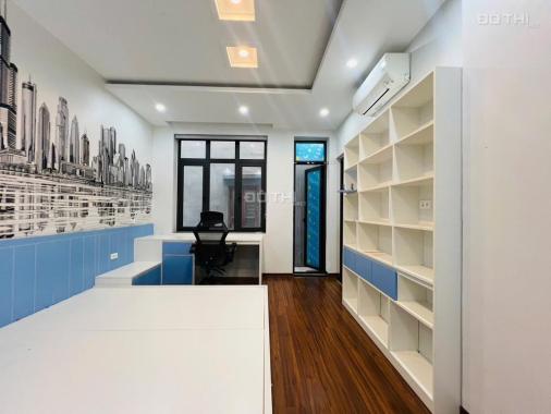 🌿 MỘT KHÔNG GIAN ĐẸP GIỮA LÒNG HAI BÀ TRƯNG – THANG MÁY – Ô TÔ ĐỖ CỬA GIÁ CHỈ: 23,5 TỶ(TL)