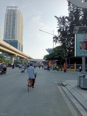 Bán nhà Nguyễn Trãi, Ô Tô tránh, 50m2, 12.5 tỷ