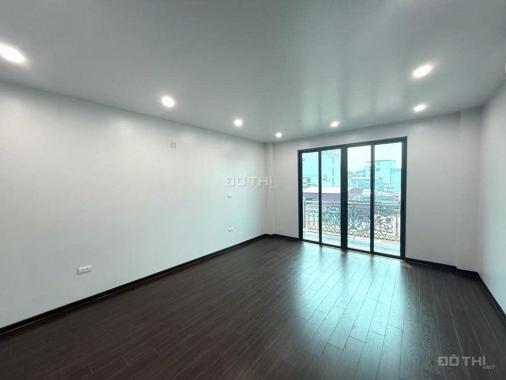 Bán nhà Nguyễn Trãi, Ô Tô tránh, 50m2, 12.5 tỷ