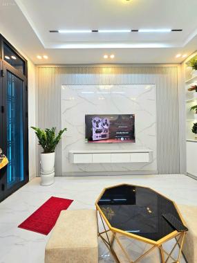 🏡 Bán nhà Xuân Đỉnh – 30m² – 5 tầng – full nội thất – giá 6.95 tỷ – sổ đỏ – ở luôn