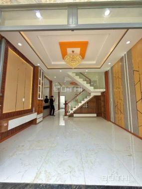 BÁN NHÀ RIÊNG GẦN CHỢ TRUNG THÀNH - CẦN ĐƯỚC - LONG AN