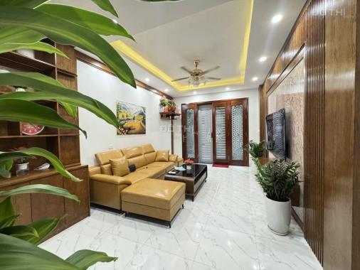 Bán nhà TRUNG TÂM MỸ ĐÌNH - 40M² - 6 TỶ - ô tô đỗ