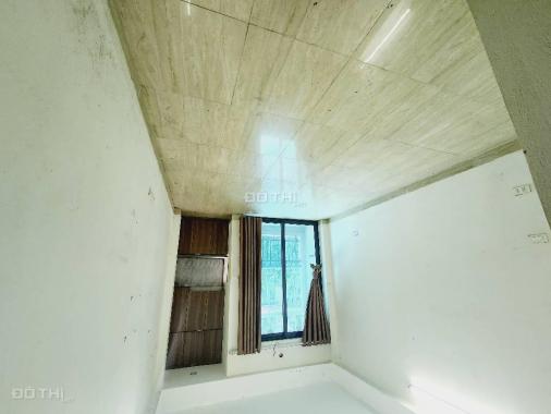 Trần Bình - Nhà 2 mặt thoáng, kinh doanh – Có ô chờ thang máy – Chỉ 20 tỷ