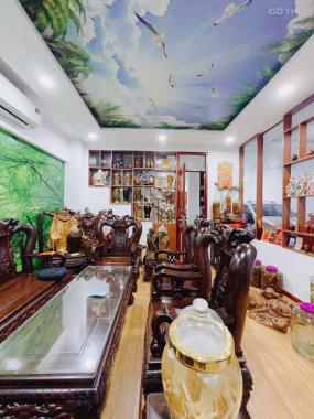 Nhà 3/2 quận 10, 100m2 nhà to rộng 6 PN 7 WC thoáng mát, phong thủy tốt