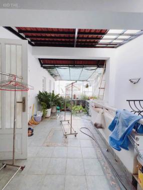 Nhà 3/2 quận 10, 100m2 nhà to rộng 6 PN 7 WC thoáng mát, phong thủy tốt