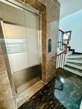 Bán nhà Vũ Xuân Thiều, 6 tầng mới tinh thang máy lung linh, 39,1m2 chỉ 8 tỷ