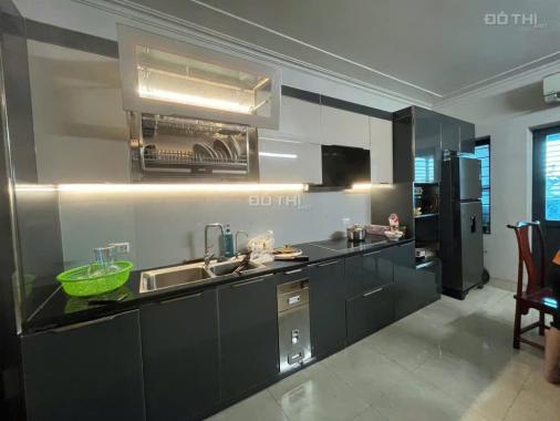 Mặt phố đàm quang trung 82m 5 tầng giá chào nhỉnh 300tr