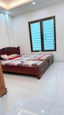 BÁN NHÀ CHU HUY MÂN, Ô TÔ VAO NHÀ, GẦN PHỐ, 48M2, CHỈ 8.X TỶ
