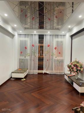 Nhà Vũ Hữu Thanh Xuân 54m2x4 tầng, gara ô tô, giá 18.5 tỷ