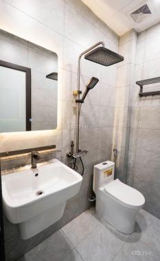 BÁN CĂN HỘ DỊCH VỤ CÓ 1 0 1 TRUNG TÂM CẦU GIẤY - NGÕ Ô TÔ - GIÁ 24,5 TỶ TL TRỰC TIẾP