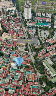 Bán nhà tại phùng khoang oto vào được nhà . Diện tích 102m2
