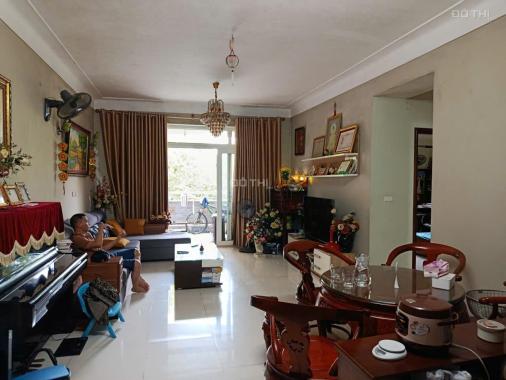 Bán căn hộ toà C6 Trần Hữu Dực Mỹ Đình 133m2 3PN nội thất xịn 6.x tỷ