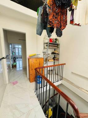 Bán nhà mặt phố Vĩnh Hồ, 14,3 tỷ, 40m2, giá cực chất, Chính chủ