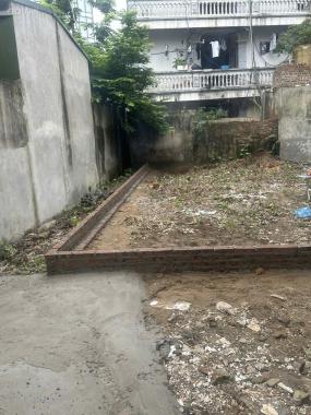 Lô đất 100m2 cạnh Đại học Công Nghiệp rất đẹp xây toà nhà cho thuê