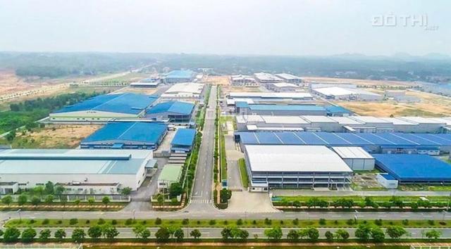 Bán gấp lô đất kinh doanh mặt trục chính trung tâm thị trấn huyện