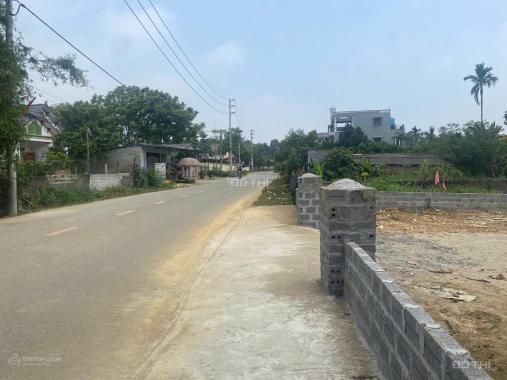 Bán lô đất ngay mặt trục chính xã vừa kinh doanh vừa cho thuê