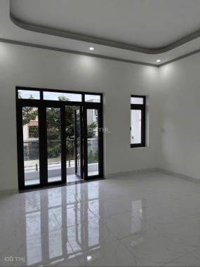 🏡 CHÍNH CHỦ BÁN NHÀ MỚI XÂY GẦN KCN CẦU TRÀM LONG, LONG AN GIÁ 2 TỶ 6 SHR
