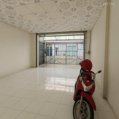 Bán nhà Ngang 5.5m, gần AEON Canary Bình dương, cách DT 743 dưới 50M